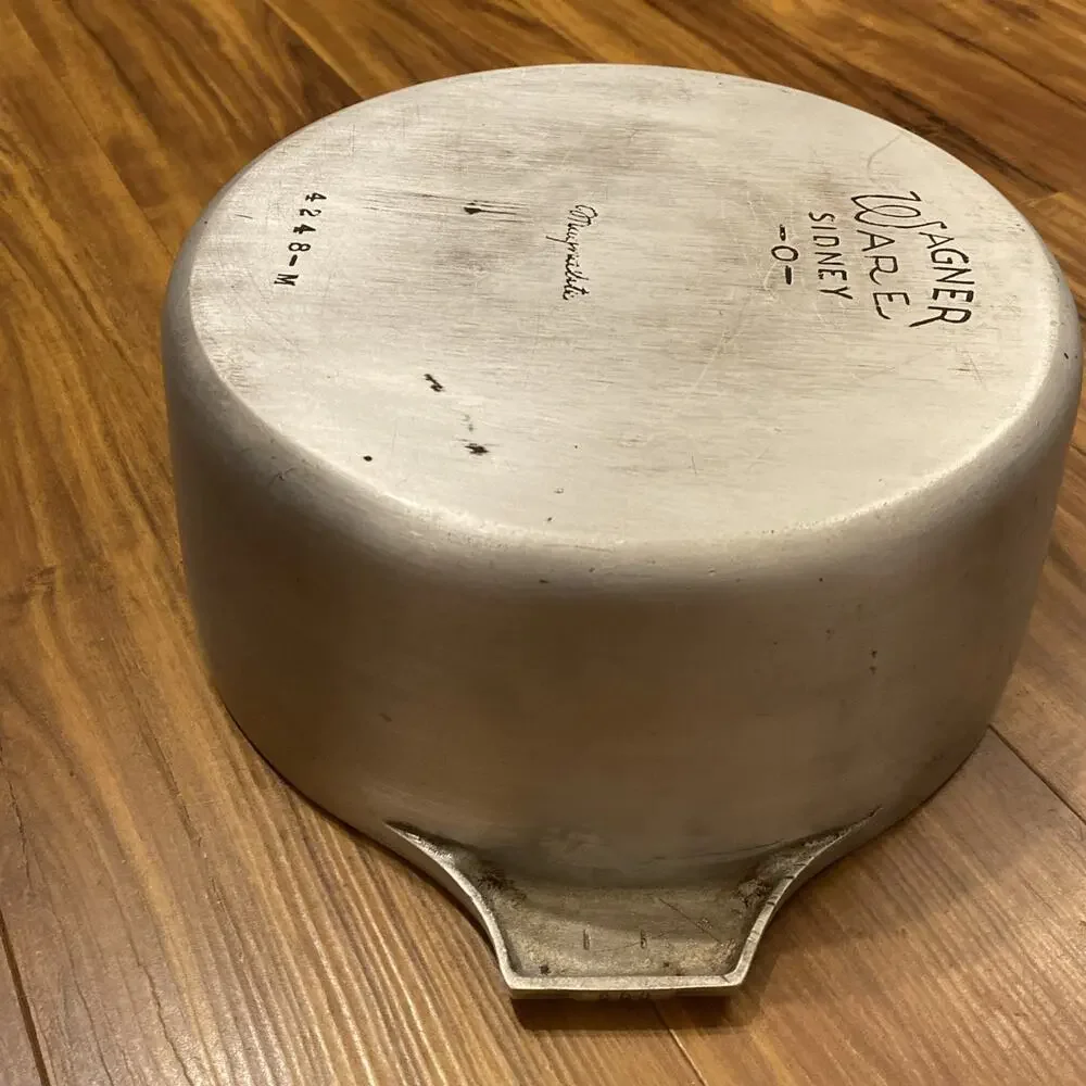 Vintage Wagner Ware Sidney 0 Magnalite Round Dutch Oven Roaster Pot w/Lid 4248-M
